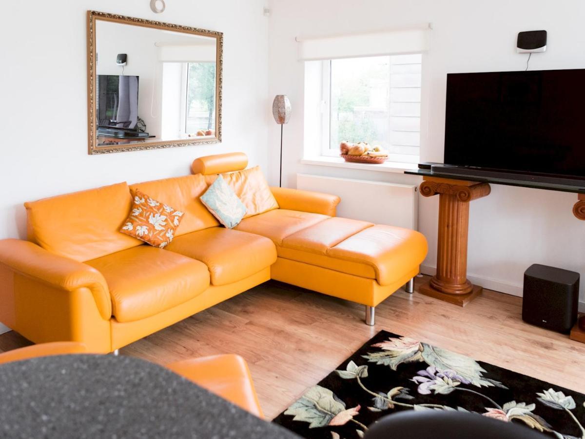 Pass The Keys Stylish 2Bed Rental Unit Glasgow Green ภายนอก รูปภาพ